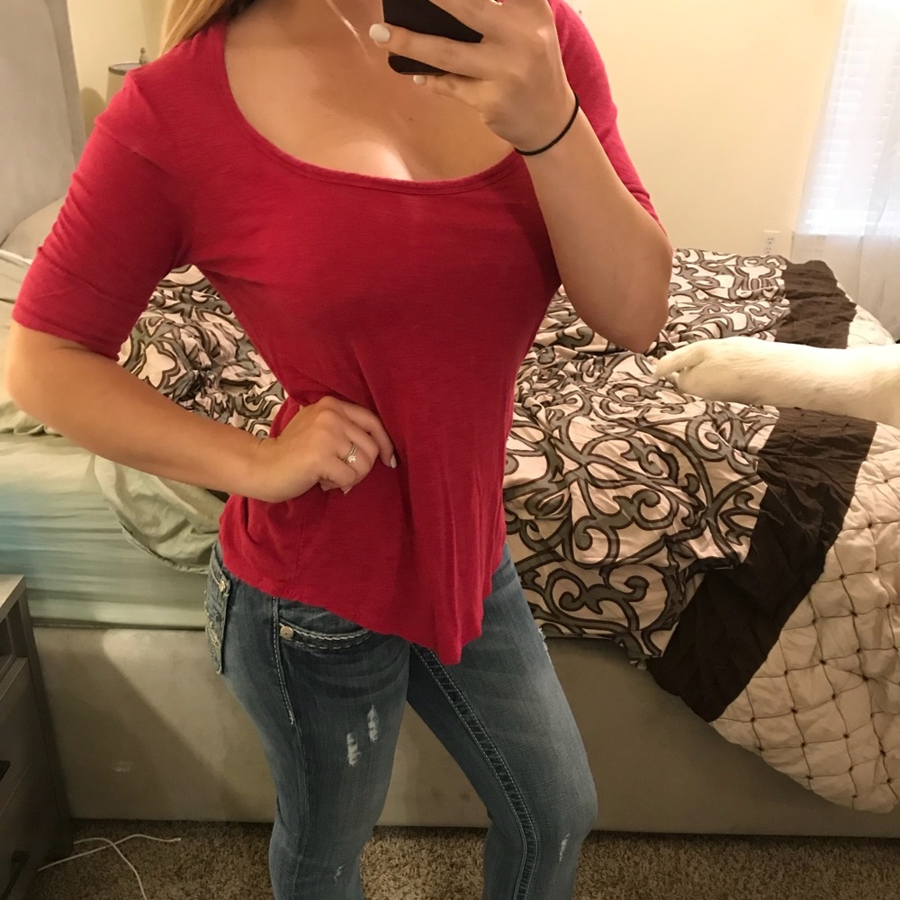 New York & Company pink t-shirt
